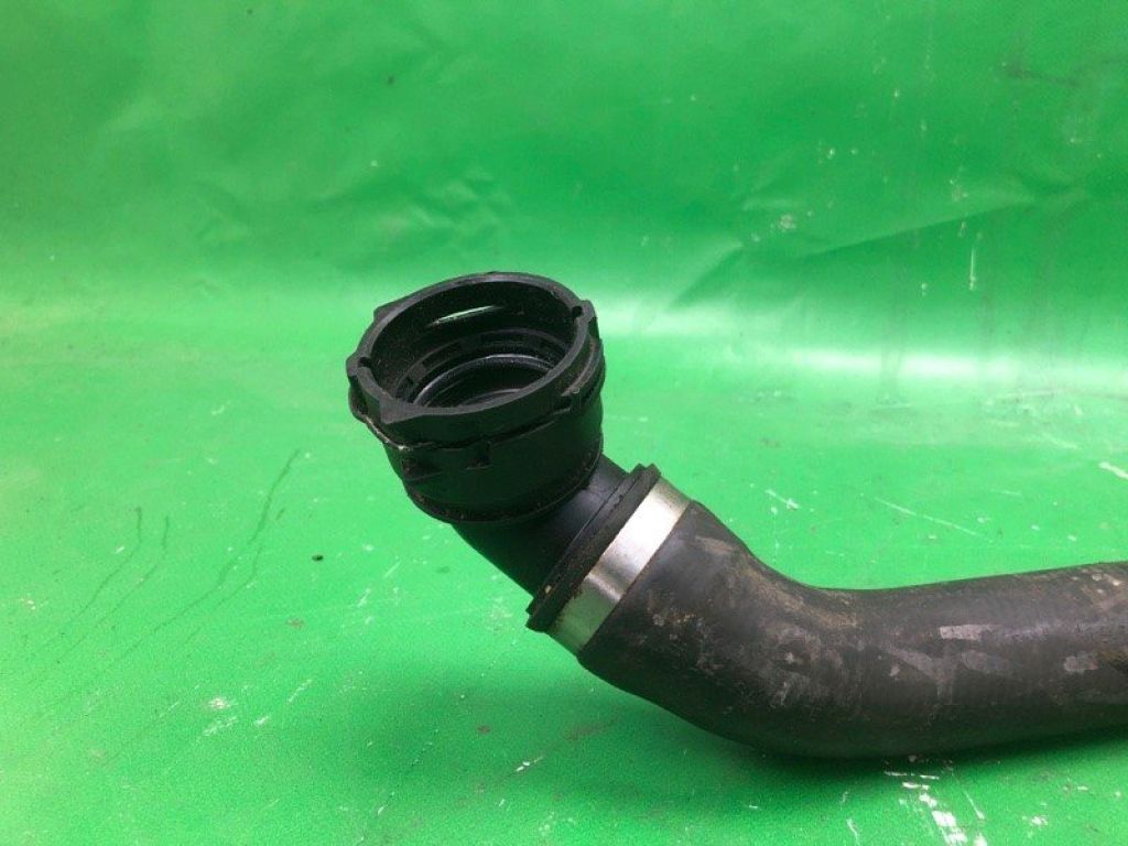 958 106 402 00 | Патрубок системи охолодження PORSCHE CAYENNE 10-18 - Фото 2