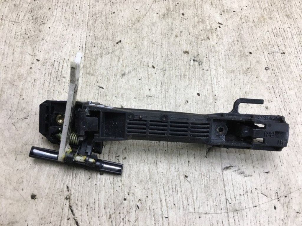 69211-AE010 | Ручка двері зовнішня задн. прав. TOYOTA TACOMA 05-15 - Фото 3