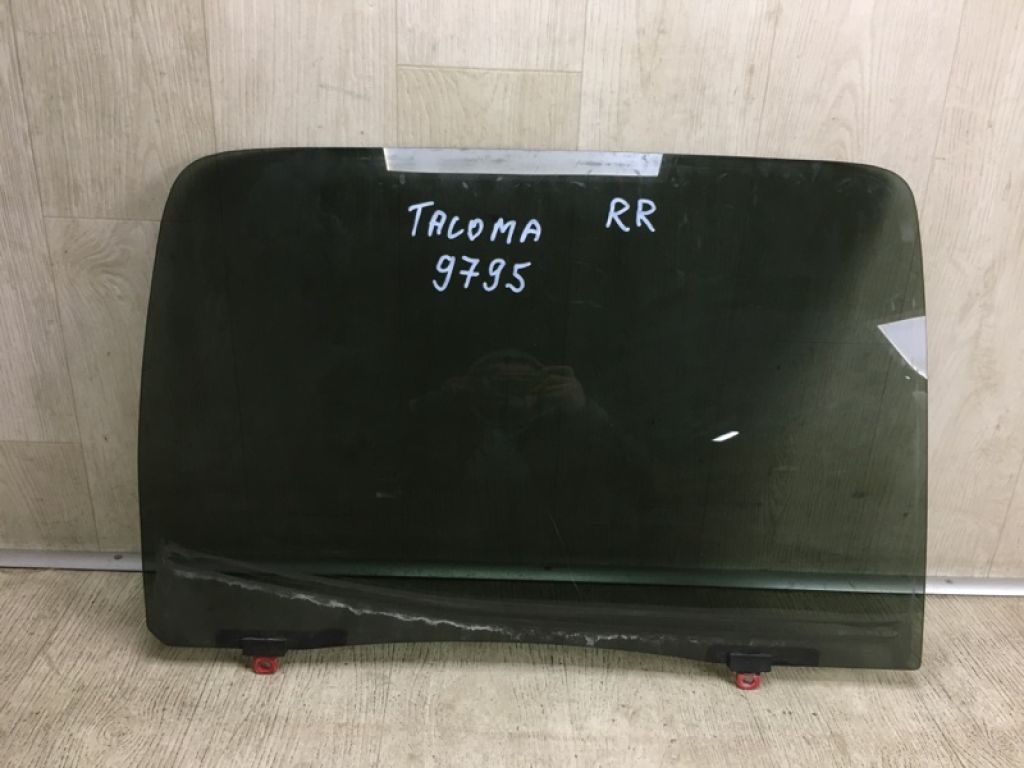 68103-04040 | Стекло двери задн. прав. TOYOTA TACOMA 05-15