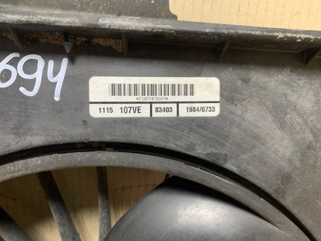 68031872AA | Дифузор вентилятора основного радіатора JEEP PATRIOT 10-17 - Фото 9