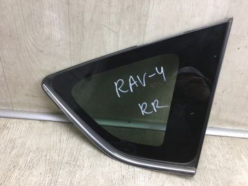 Стекло в кузов задн. прав. TOYOTA RAV4 13-19