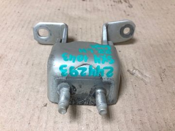 Петля двері верхня задн. лів. SUZUKI SX4 06-13