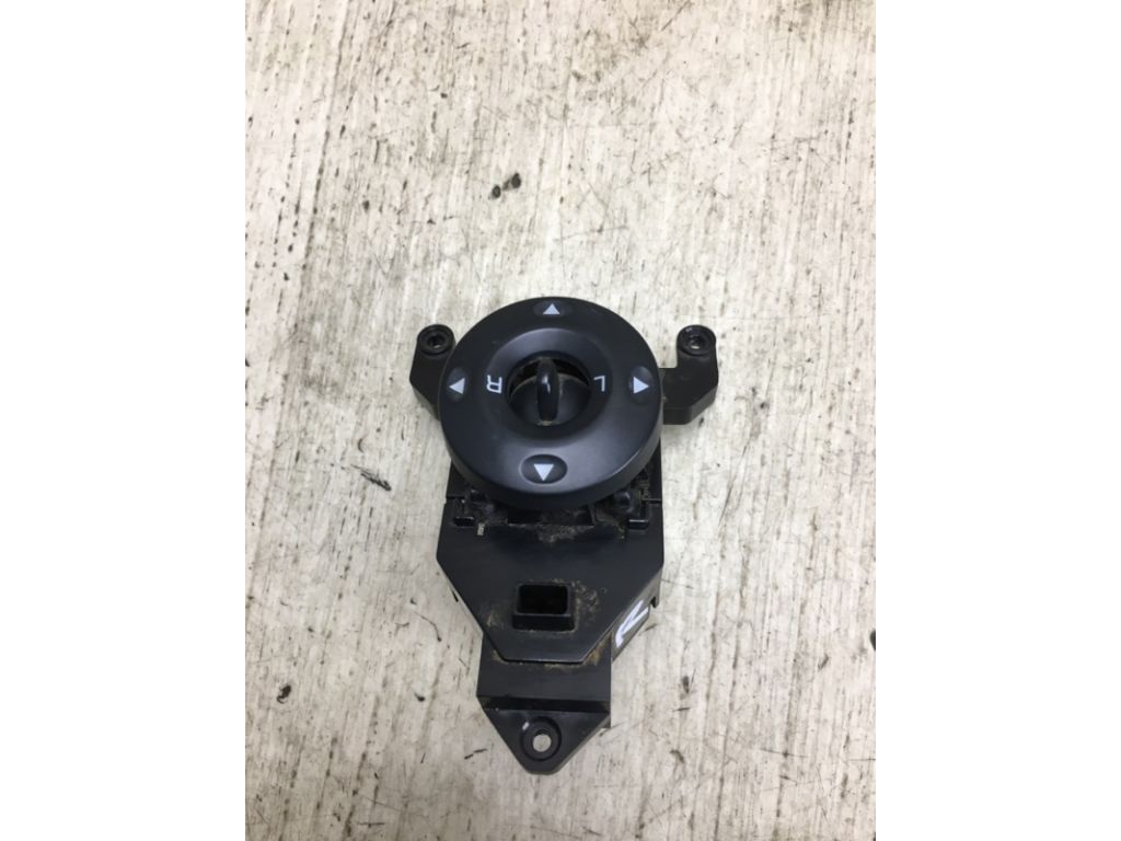 935702B500S4 | Блок керування дзеркалами HYUNDAI SANTA FE (CM) 05-12 - Фото 2