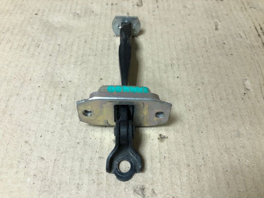 82430-5UD0A | Обмежувач дверей задн. прав. NISSAN SENTRA B17 12-21 - Фото 2