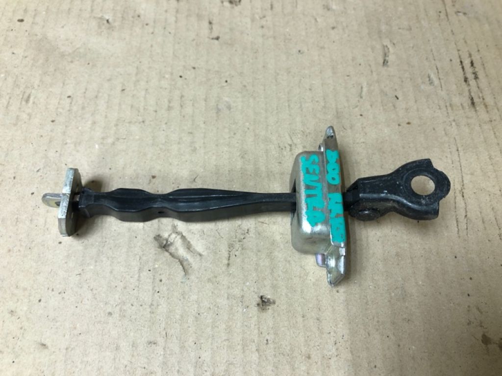 82430-5UD0A | Обмежувач дверей задн. прав. NISSAN SENTRA B17 12-21 - Фото 3