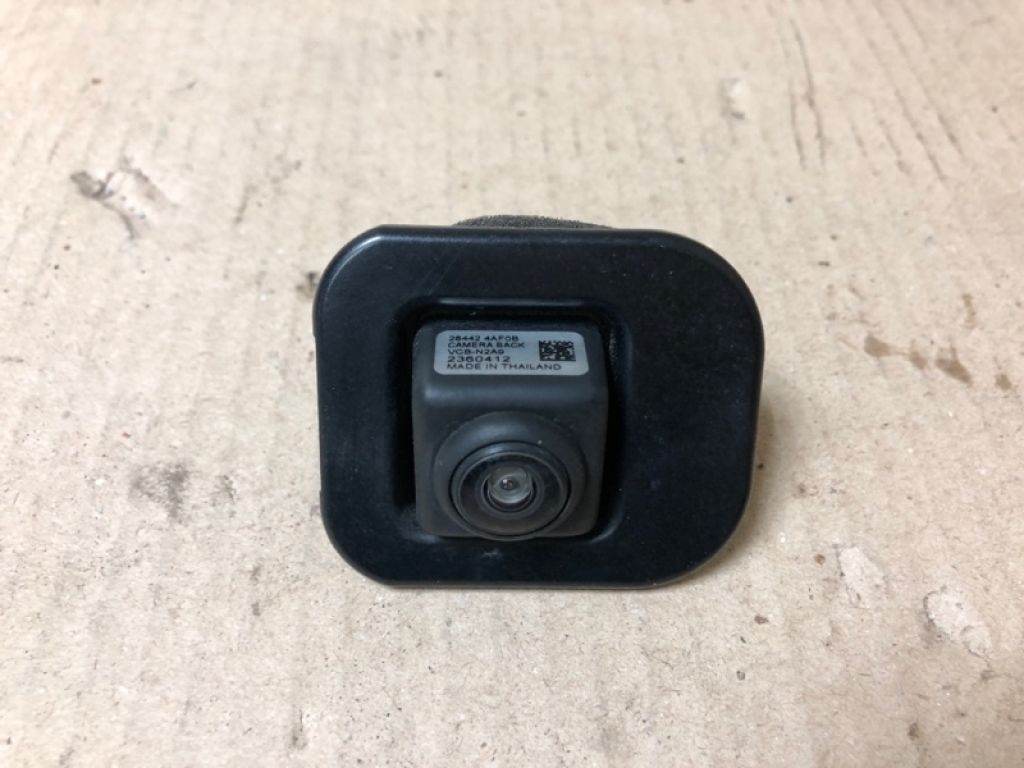 28442-4AF0B | Камера заднего вида NISSAN SENTRA B17 12-21