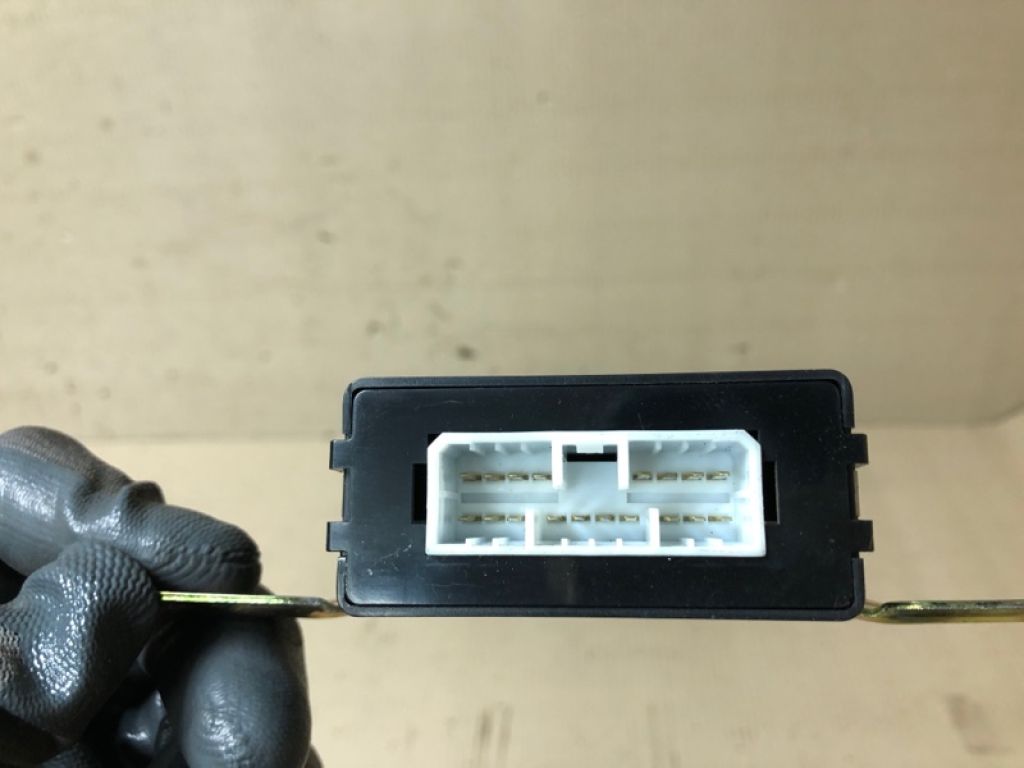 72216-S3V-A01 | Блок управления стеклоподъемниками передн. лев. ACURA MDX (YD1) 00-06 - Фото 3