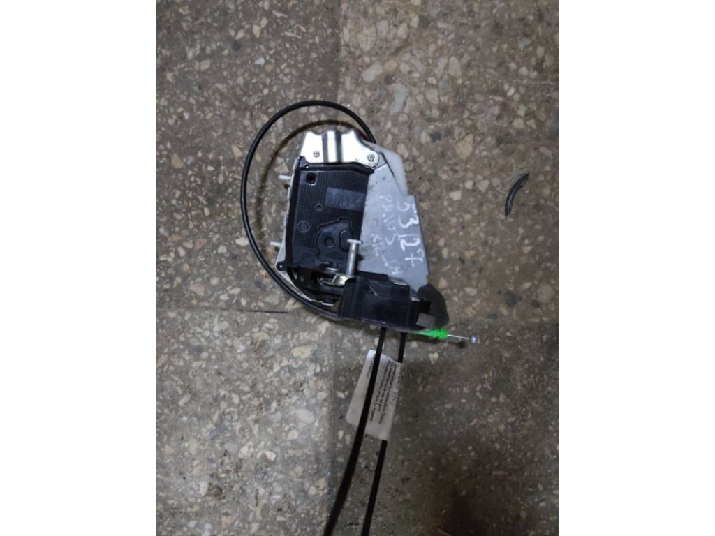 69060-47070 | Замок двері задн. лів. TOYOTA PRIUS - 30 09-17