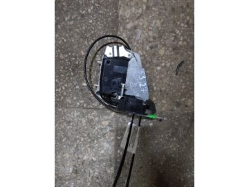 Замок двері задн. лів. TOYOTA PRIUS - 30 09-17