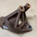 LC62-39-010B | Кронштейн двигателя MAZDA MPV 99-06 - Превью 3