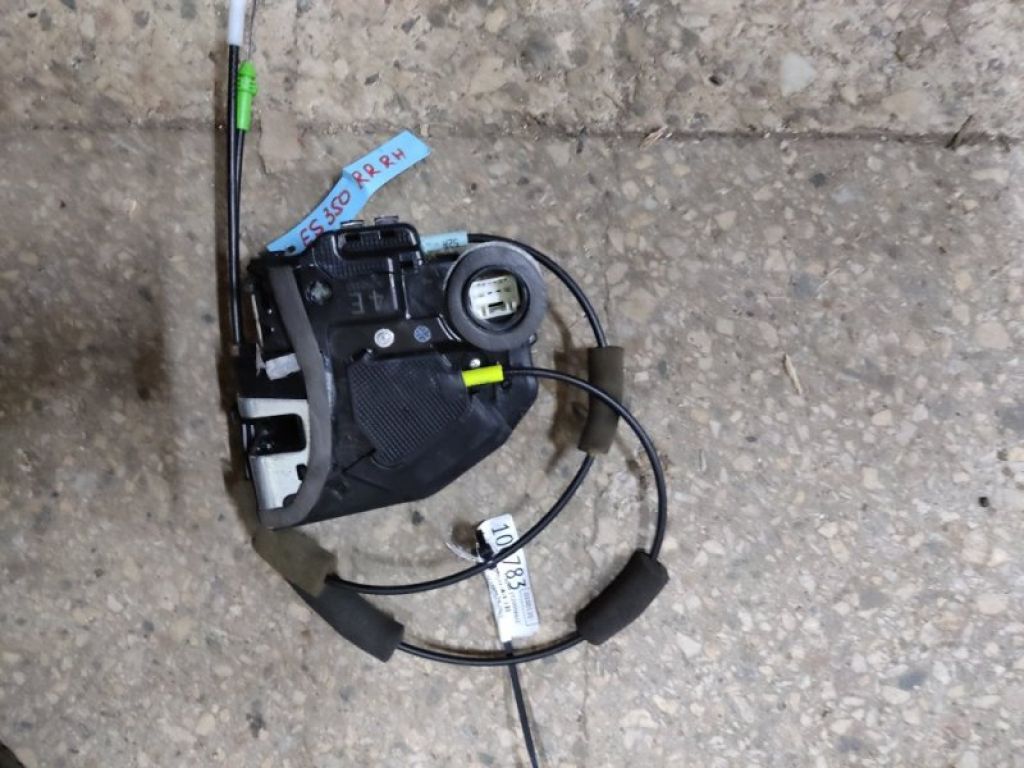 69050-33131 | Замок двери задн. прав. LEXUS ES350 06-12