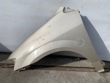 Крыло переднее лев. MAZDA MPV 99-06