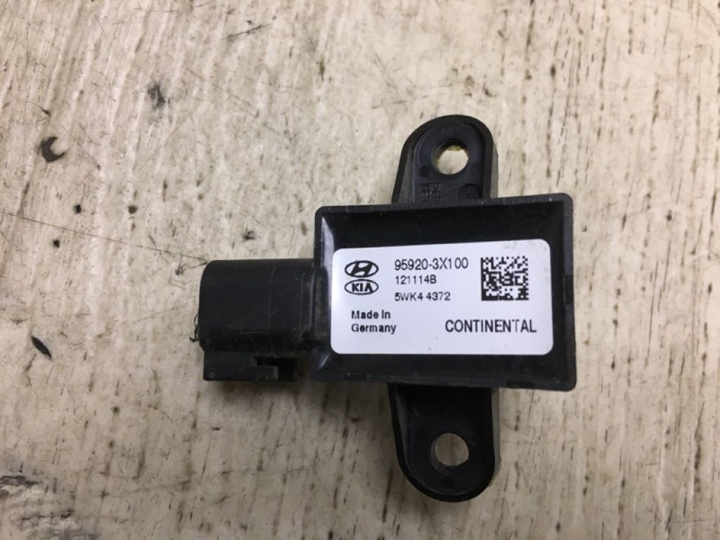 95920-3X100 | Датчик удару HYUNDAI ELANTRA MD 10-15 - Фото 2