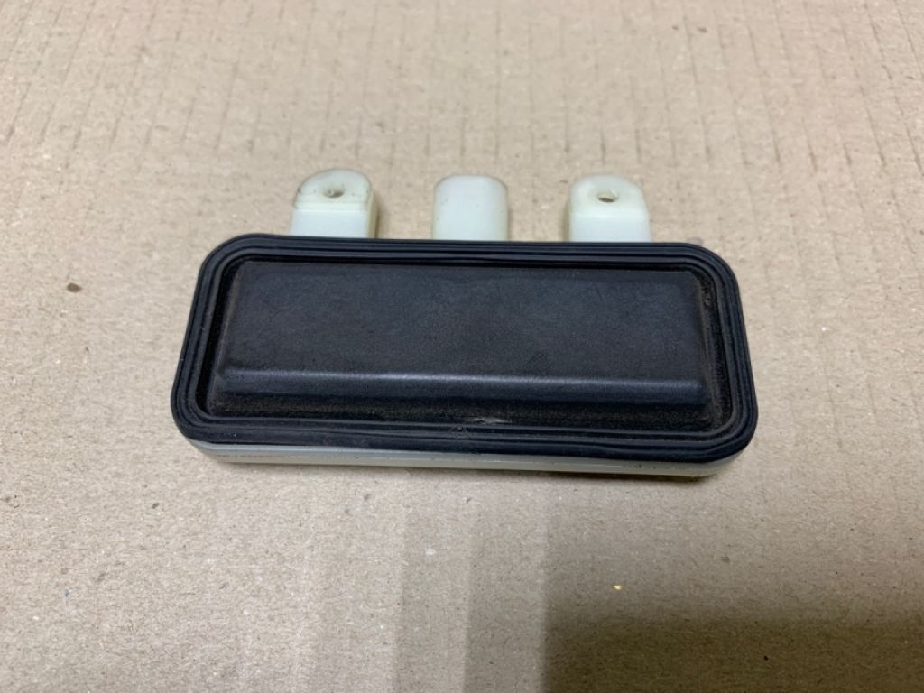 25380-5DA0A | Кнопка открывания багажника наружная INFINITI QX30 16-20