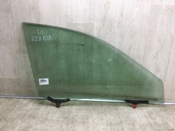 Стекло двери передн. прав. TOYOTA CAMRY 30 02-06
