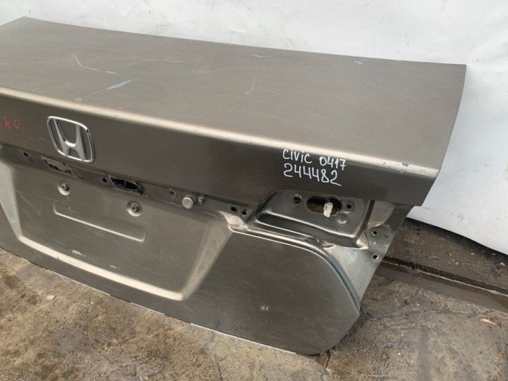 68500-SNE-A90ZZ | Крышка багажника HONDA CIVIC 4D 06-11 - Фото 4