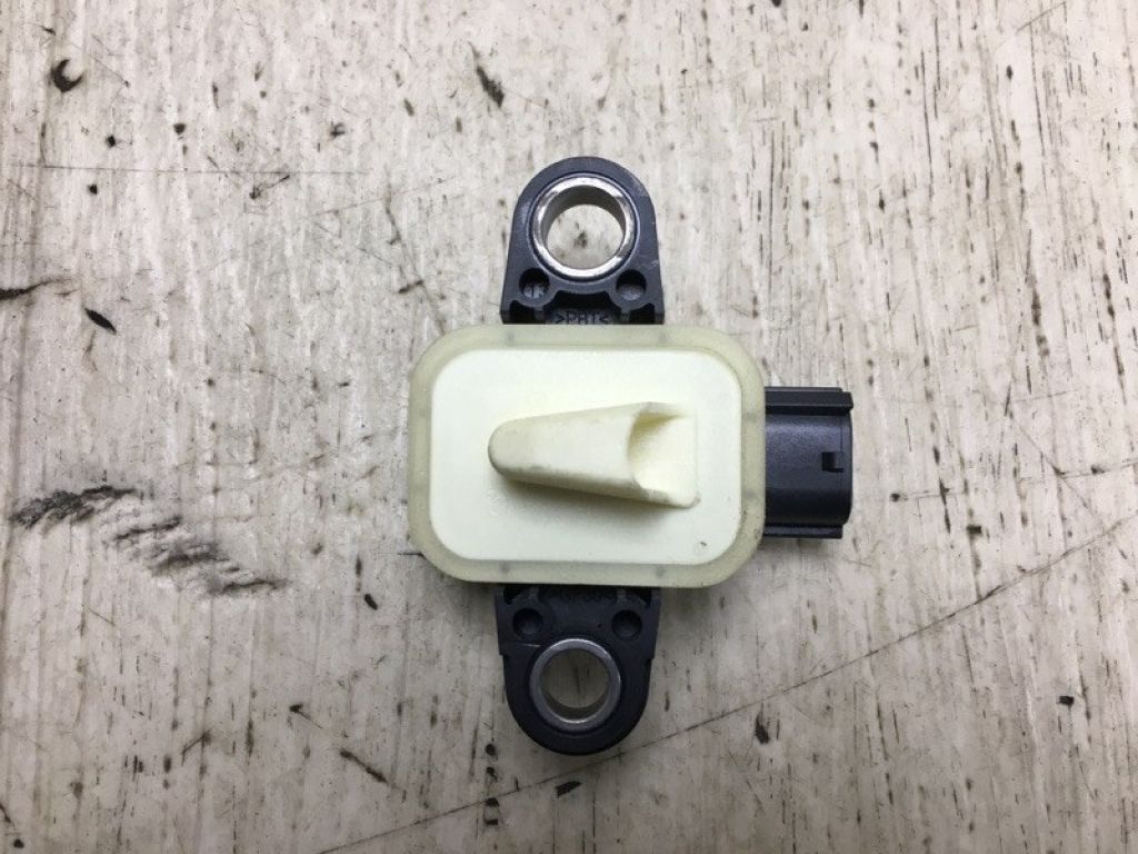 98836-1MA0A | Датчик удару NISSAN NV200 USA 13- - Фото 2