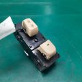 93575-3X100YDA | Кнопка стеклоподъемника передн. прав. HYUNDAI ELANTRA MD 10-15 - Превью 4