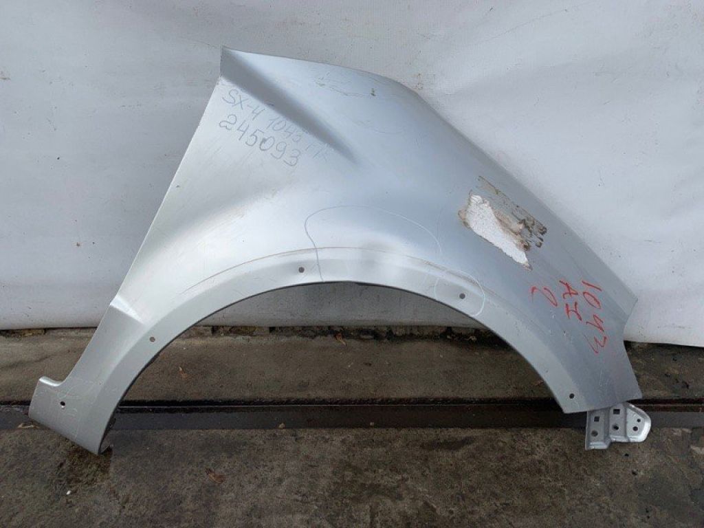 57600-80860 | Крыло переднее прав. SUZUKI SX4 06-13