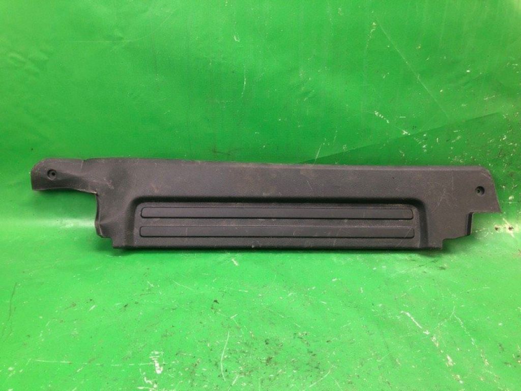 76954-3LM0C | Накладка порога внутрення задн. лев. NISSAN NV200 USA 13-