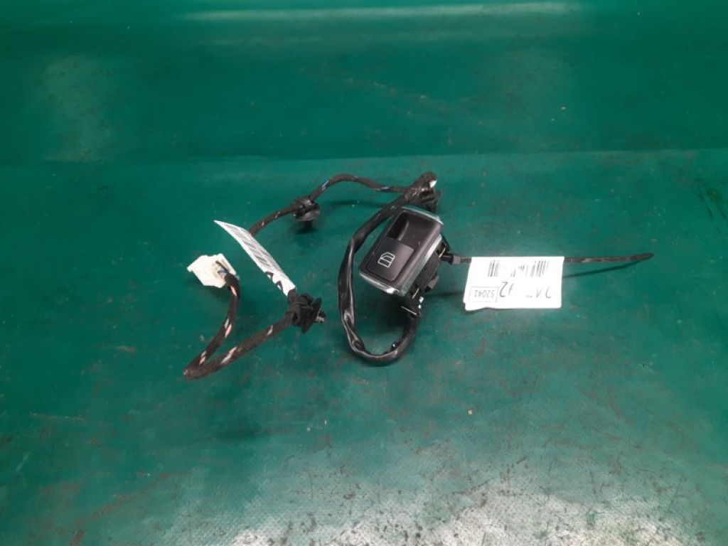 25411-5DA0A | Кнопка стеклоподъемника задн. лев. INFINITI QX30 16-20