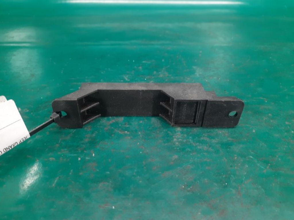 5026444AA | Антена задн. прав. JEEP GRAND CHEROKEE 11-22 - Фото 3