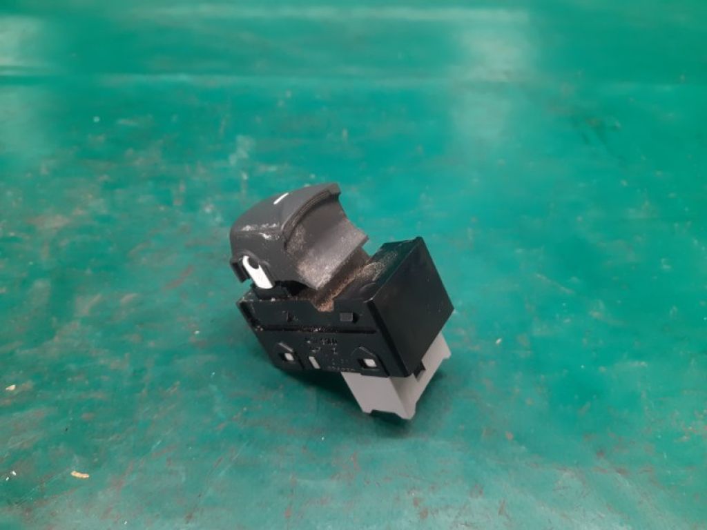 93580-3X010RY | Кнопка стеклоподъемника задн. лев. HYUNDAI ELANTRA MD 10-15 - Фото 3