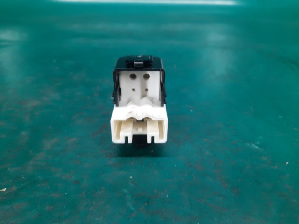 84810-08010 | Кнопка стеклоподъемника передн. прав. TOYOTA CAMRY 30 02-06 - Фото 4