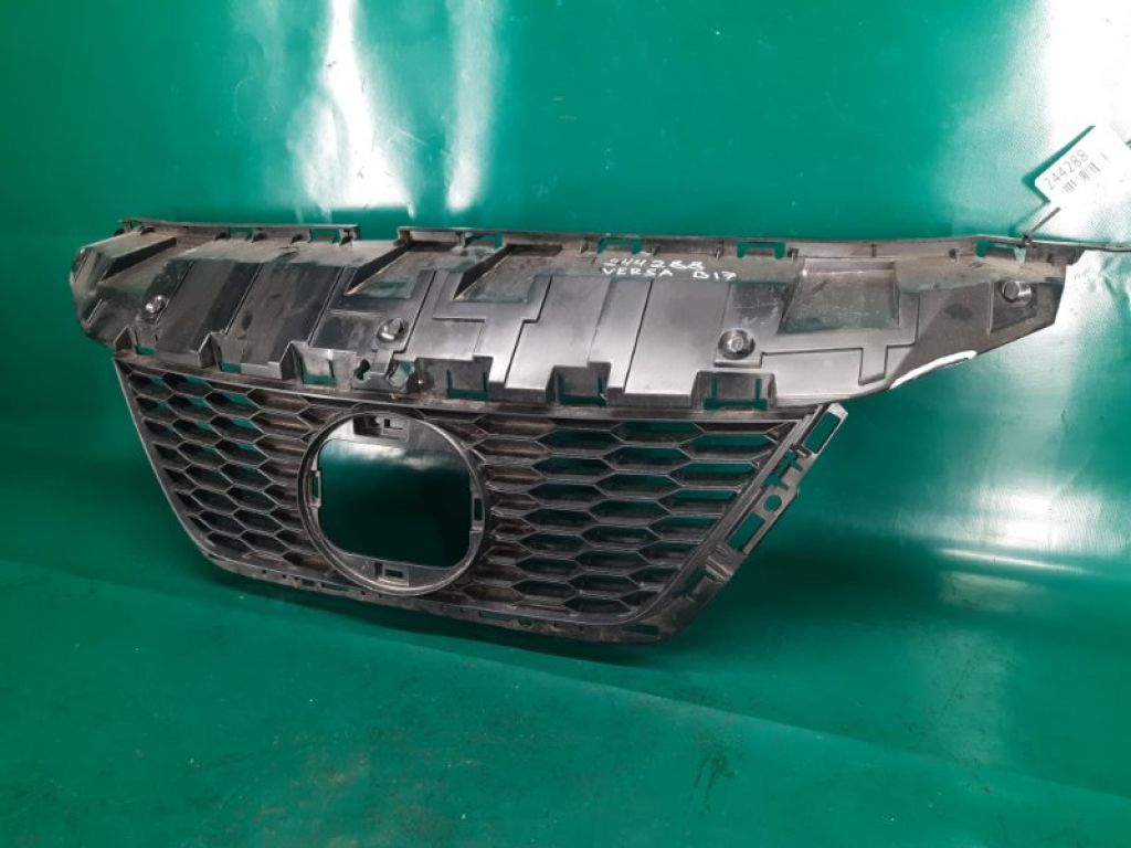 62310-5EF1A | Решетка радиатора NISSAN VERSA 19- - Фото 4