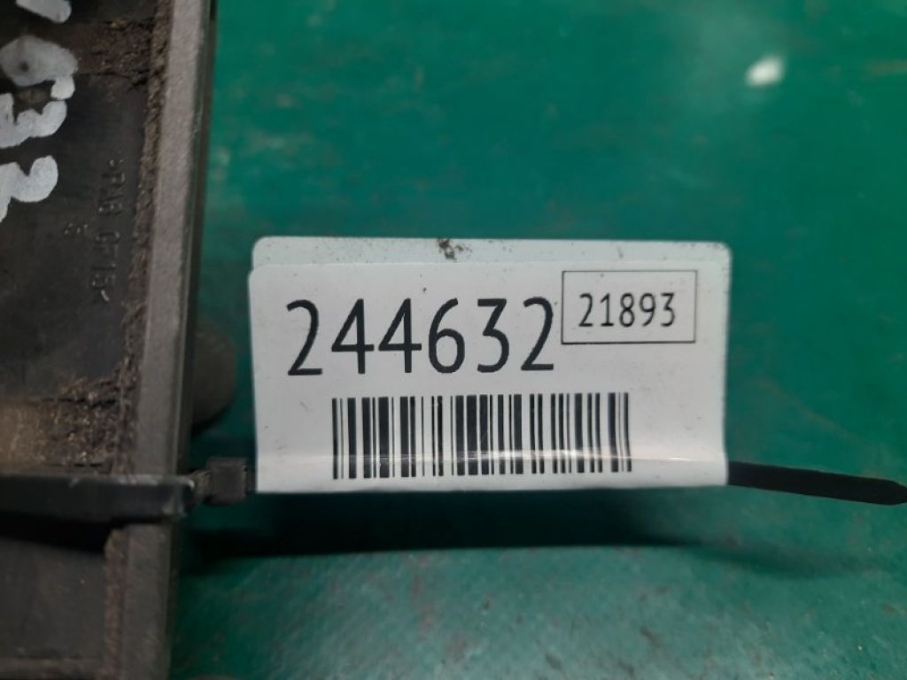BE8Z-14018-A | Кнопка открывания багажника наружная FORD FIESTA 08-17 - Фото 2