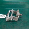 8A6Z-5842900-A | Петля кришки багажника прав. FORD FIESTA 08-17 - Прев'ю 3