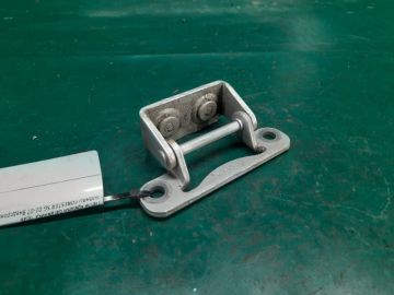 Петля крышки багажника прав. SUBARU FORESTER SG 02-07