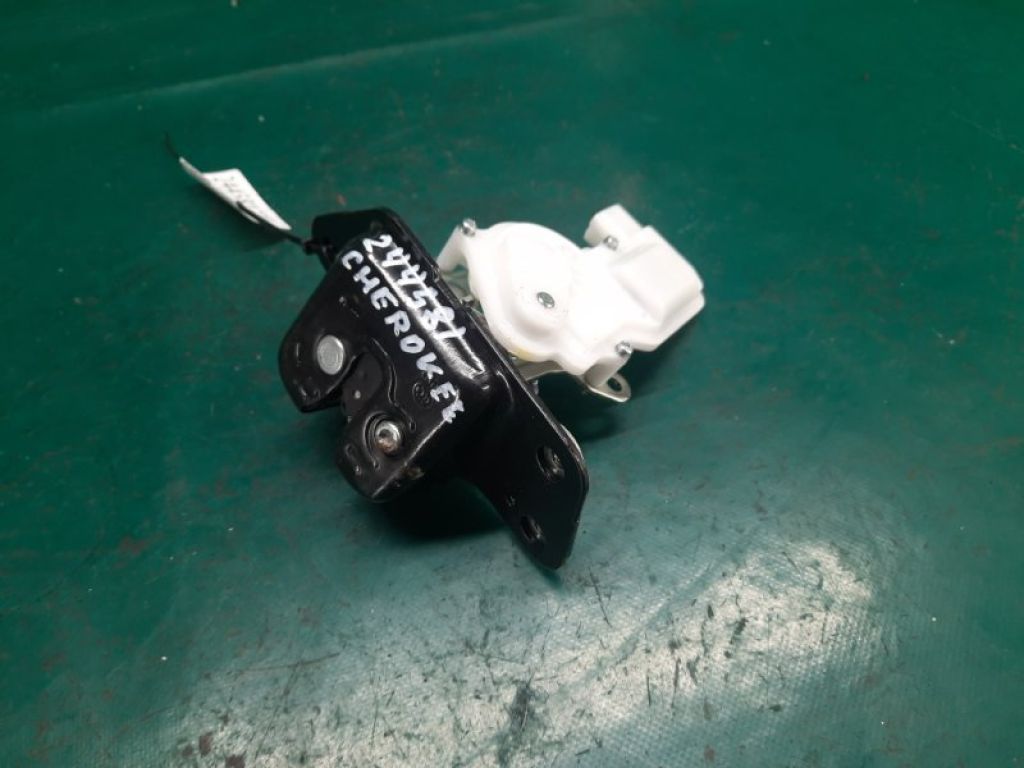 68110603AB | Замок крышки багажника JEEP CHEROKEE 14- - Фото 4