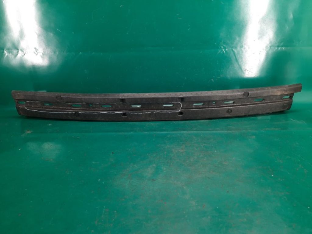68091537AA | Наполнитель бампера передний JEEP PATRIOT 10-17
