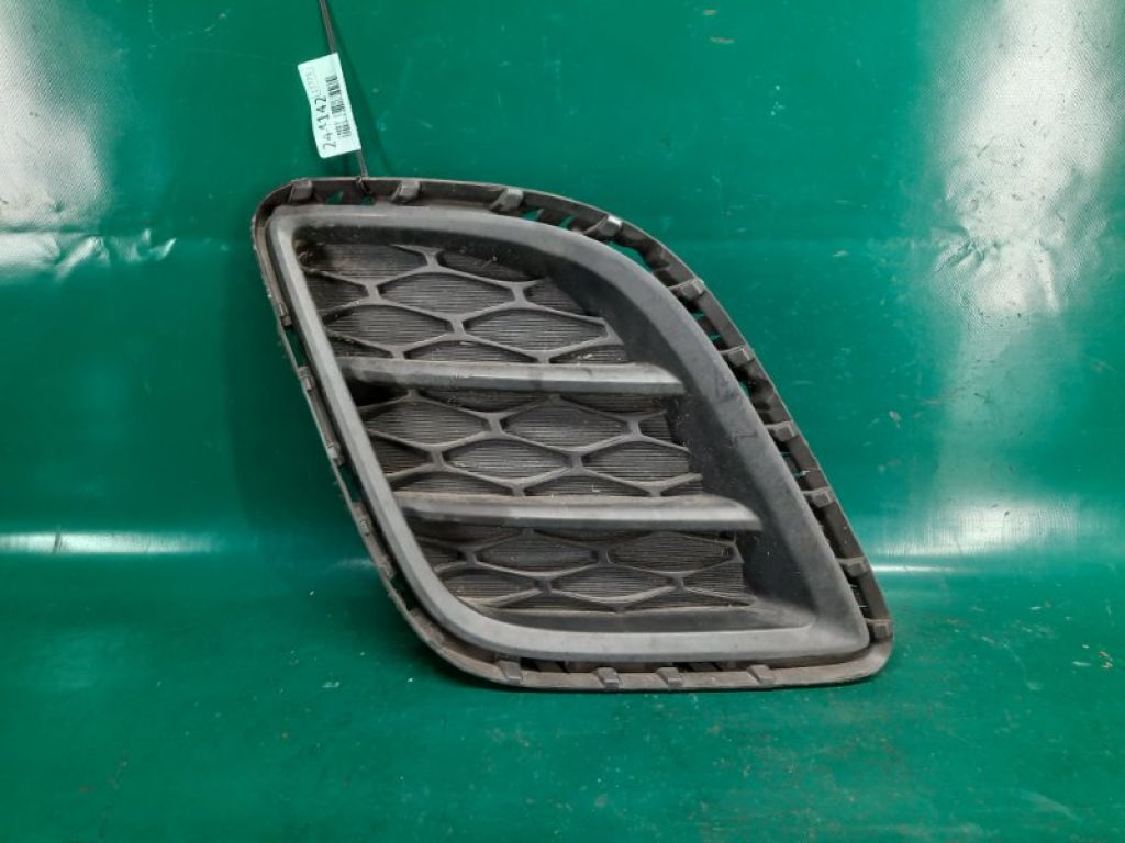 EH44-50-C11A | Накладка бампера передн. прав. MAZDA CX-7 06-12