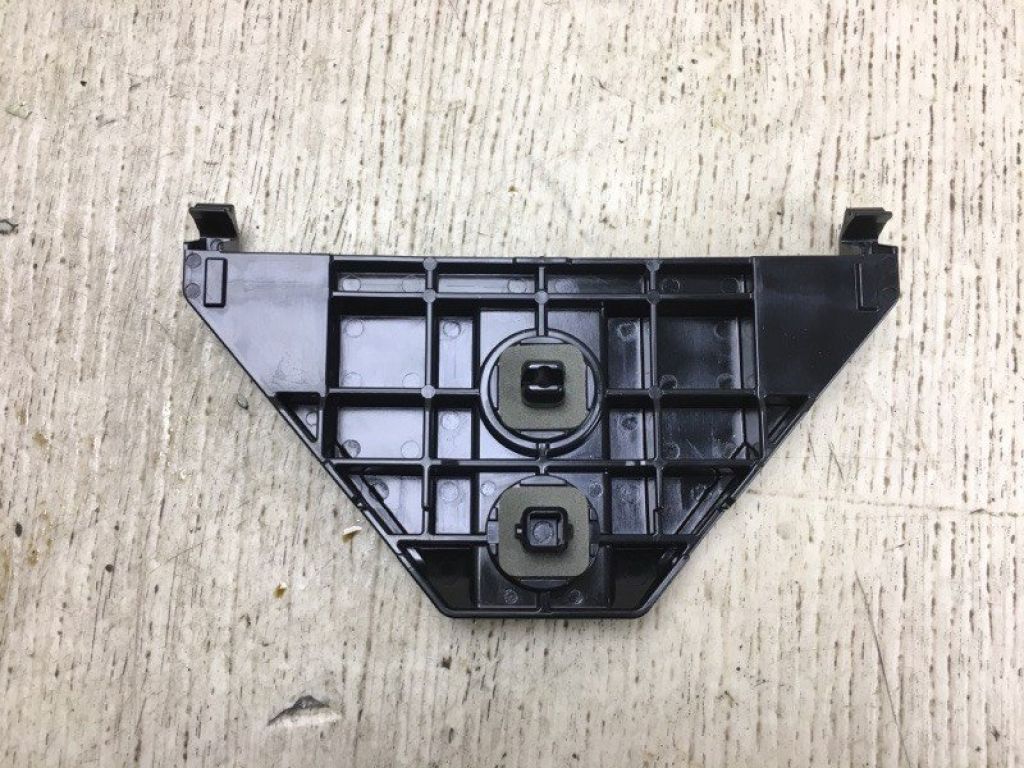 76828-42010 | Кронштейн TOYOTA RAV4 13-19