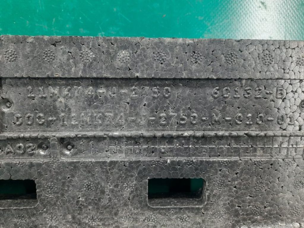 68091517AA | Наполнитель бампера задний JEEP PATRIOT 10-17 - Фото 5