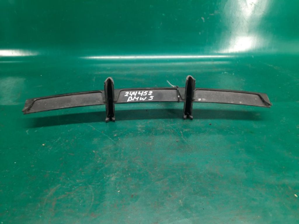 51 11 7 033 702 | Решітка переднього бампера BMW 5 SERIES 03-10 - Фото 5