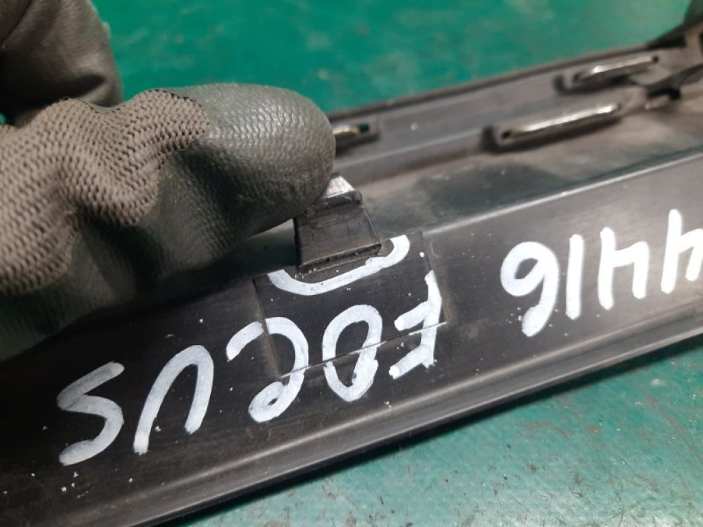 BM5Z-8200-B | Решітка радіатора FORD FOCUS 10-18 - Фото 7