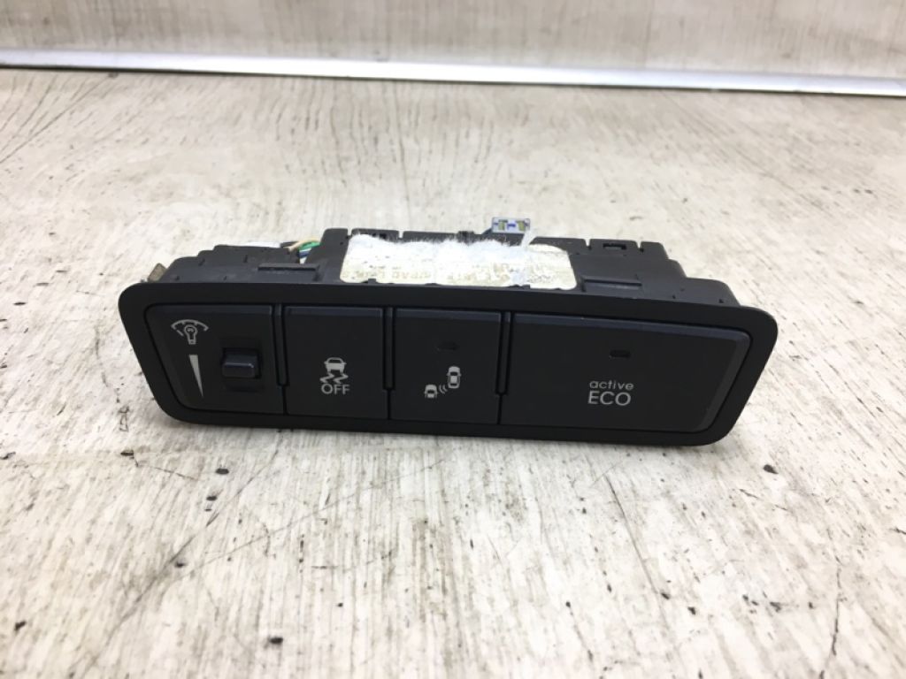 93300-3Q200 | Блок кнопок торпедо HYUNDAI SONATA YF 10-14