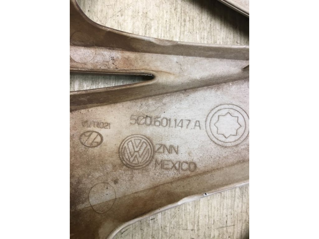 5C0 601 147 A | Ковпак колісний VOLKSWAGEN JETTA USA 10-17 - Фото 4