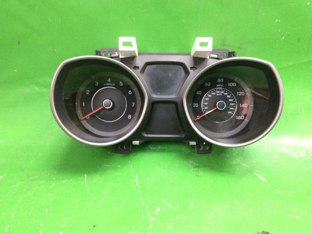 94001-3Y520 | Панель приборов HYUNDAI ELANTRA MD 10-15