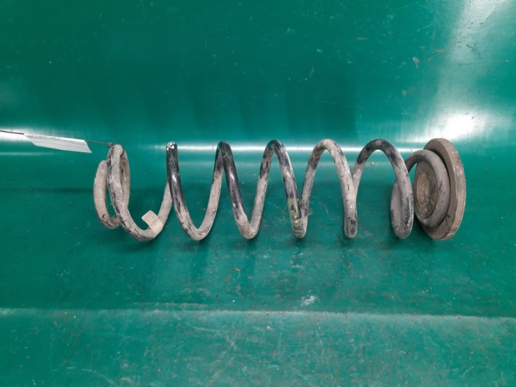 5Q0 511 115 BE | Пружина задньої підвіски AUDI A3 (8V) 12–17 - Фото 3