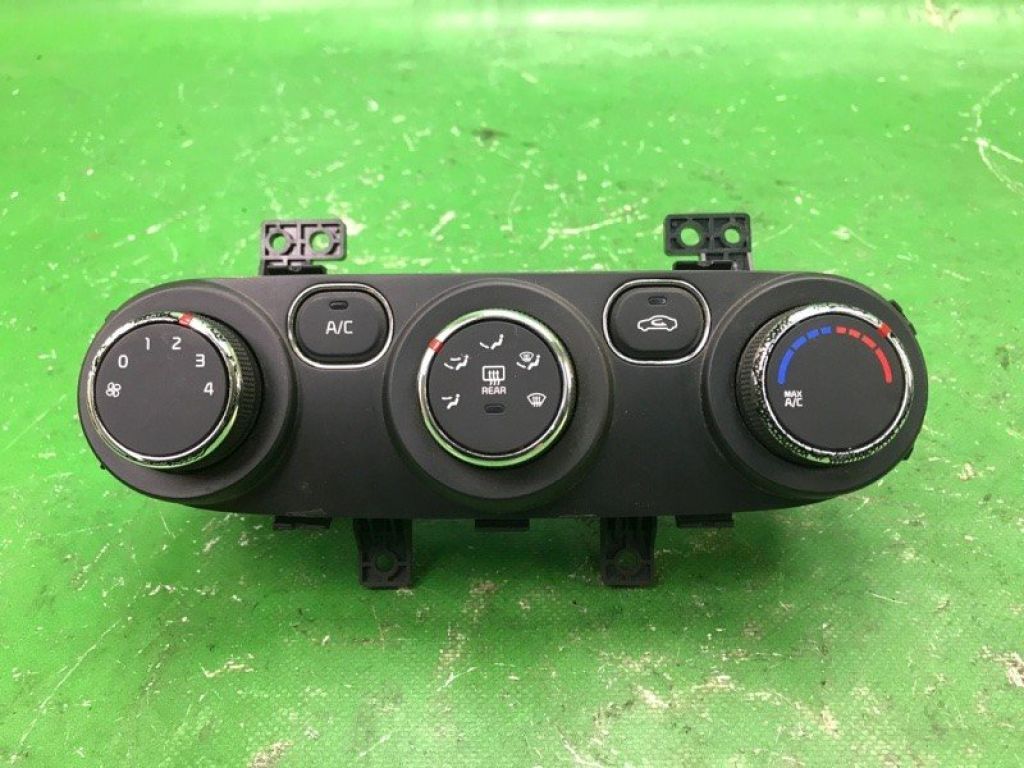 97250-B0AA0M15 | Блок керування піччю KIA FORTE YD 12-