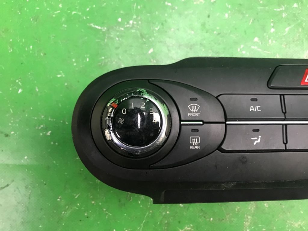 97250-C6000WK | Блок управления печкой KIA SORENTO UM 14- - Фото 2