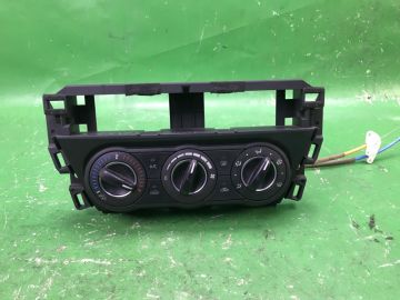 Блок керування піччю MAZDA 3 BM 13-19