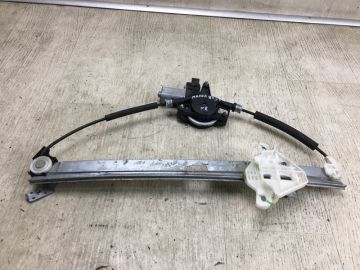 Склопідйомник передн. прав. MAZDA 3 BM 13-19