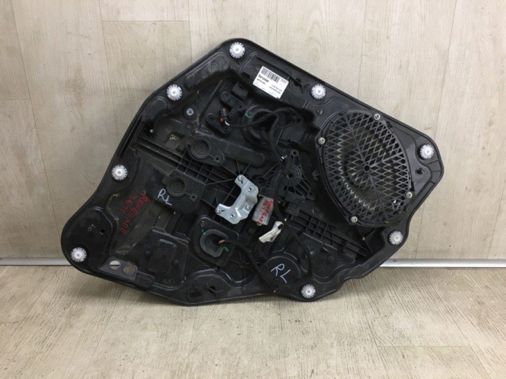 68268760AA | Стеклоподъемник задн. лев. JEEP RENEGADE (BU) 14-