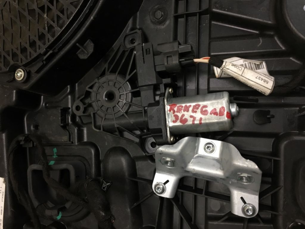 68268760AA | Стеклоподъемник задн. лев. JEEP RENEGADE (BU) 14- - Фото 4