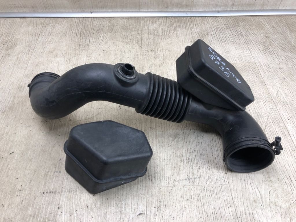 28140-1U500 | патрубок повітряного фільтра KIA SORENTO XM 09-14